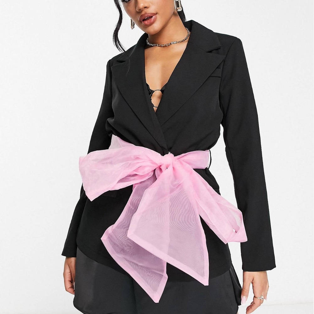 NEVER WORN Missguided Pink Tulle Belted Black Blazer